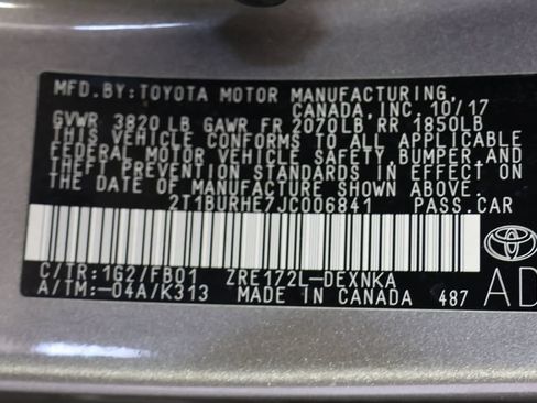 Used 2018 Toyota Corolla LE FWD image 26