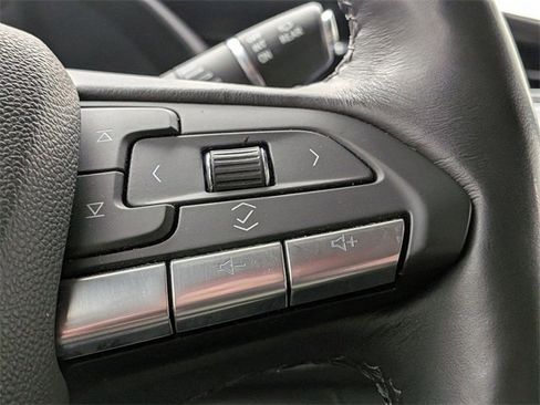 Used 2023 Cadillac XT4 Premium Luxury w/ Cold Weather Package image 13