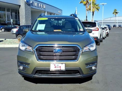 Used 2022 Subaru Ascent Limited w/ Technology Package image 10