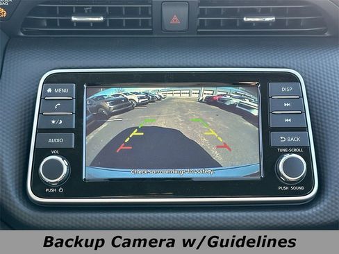 Used 2025 Nissan Kicks Play S image 9