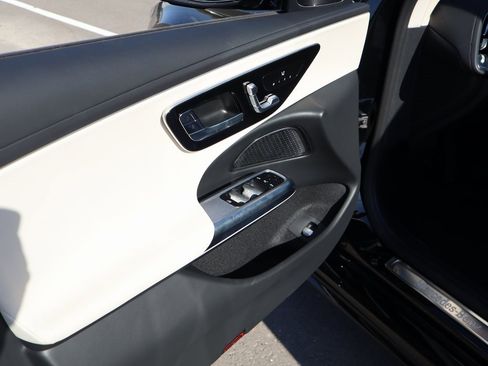 New 2026 Mercedes-Benz E 350 4MATIC Sedan image 20