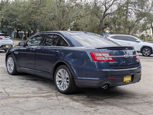 Used 2016 Ford Taurus Limited image 7