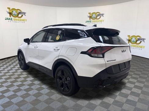 Certified 2025 Kia Sportage X-Line w/ Premium Package AWD/4WD image 7