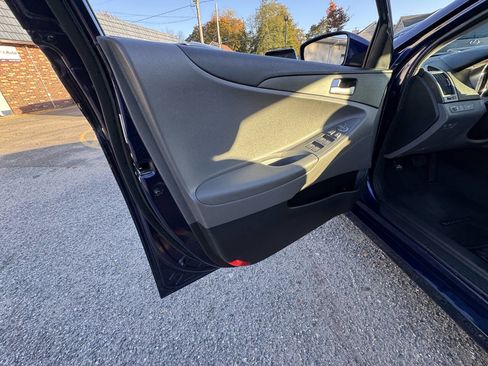 Used 2011 Hyundai Sonata GLS image 36