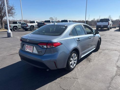 Used 2024 Toyota Corolla LE image 8