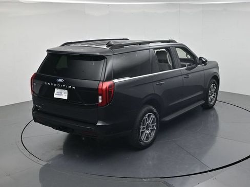 Certified 2025 Ford Expedition Active AWD/4WD image 45