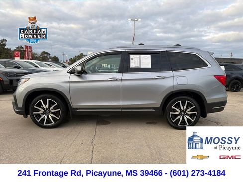 Used 2021 Honda Pilot Touring image 2