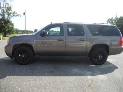Used 2011 GMC Yukon XL SLT w/ SLT-2 Equipment Package