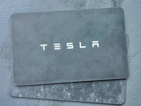 Used 2018 Tesla Model 3 Long Range AWD/4WD image 23