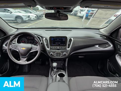 Used 2024 Chevrolet Malibu LT FWD image 17