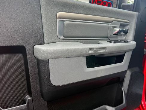 Used 2013 RAM 1500 Express RWD image 14