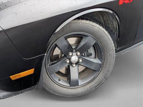 Used 2013 Dodge Challenger R/T w/ Sound Group II image 10