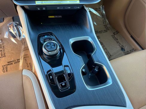 New 2026 Lexus RZ 350e 2WD image 25