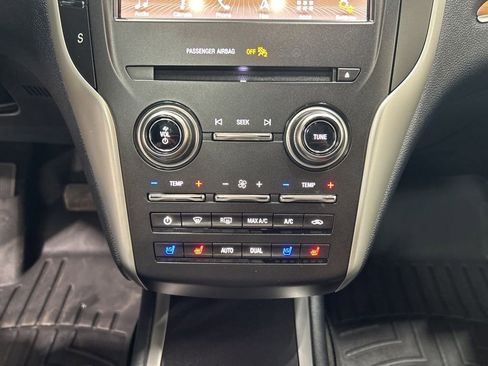 Used 2019 Lincoln MKC Reserve w/ MKC Climate Package image 20