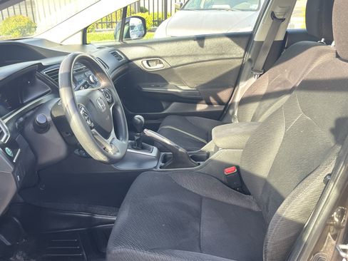 Used 2013 Honda Civic LX image 5