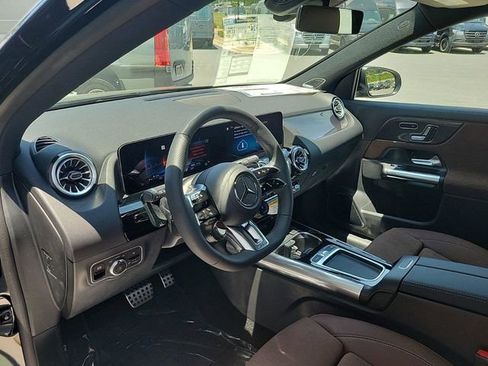 New 2025 Mercedes-Benz GLA 35 AMG 4MATIC image 25