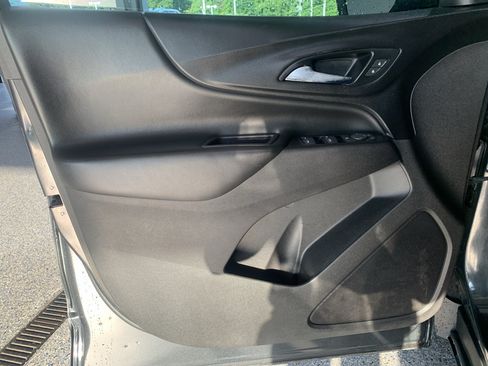 Used 2020 Chevrolet Equinox LT FWD image 25