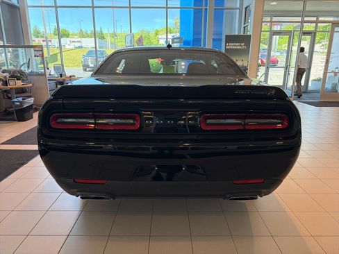 Used 2023 Dodge Challenger R/T Scat Pack RWD image 6