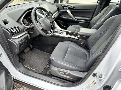 Used 2024 Mitsubishi Eclipse Cross SE AWD/4WD image 11