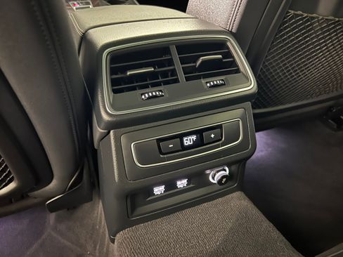 Used 2019 Audi A6 3.0T Premium Plus w/ Premium Plus Package image 34