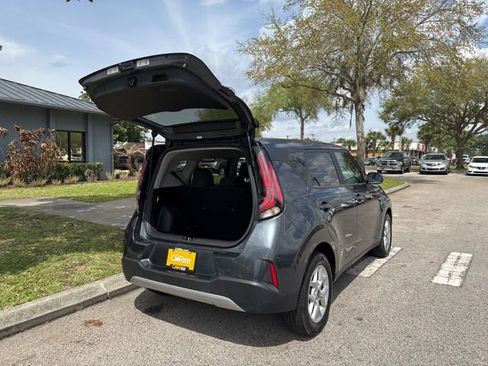 Used 2025 Kia Soul LX w/ LX Technology Package image 18