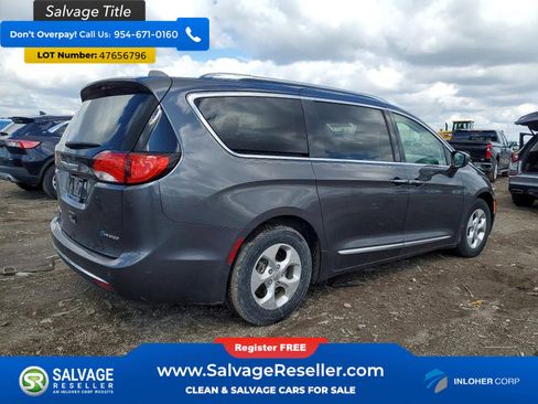 Used 2018 Chrysler Pacifica Touring-L image 4