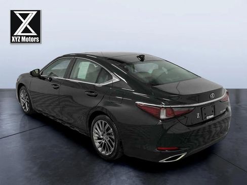 Used 2025 Lexus ES 350 Ultra Luxury image 4