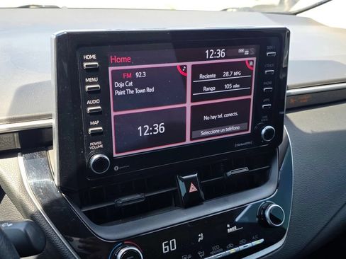 Used 2021 Toyota Corolla LE FWD image 25