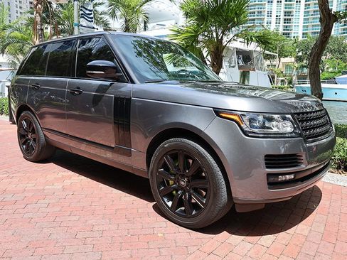 Used 2017 Land Rover Range Rover Supercharged AWD/4WD image 17