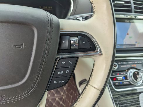 Used 2017 Lincoln Continental Black Label w/ Rear-seat Package image 29