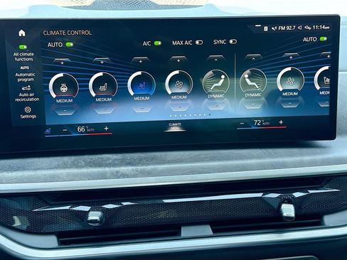 Used 2023 BMW X7 xDrive40i w/ Premium Package AWD/4WD image 35