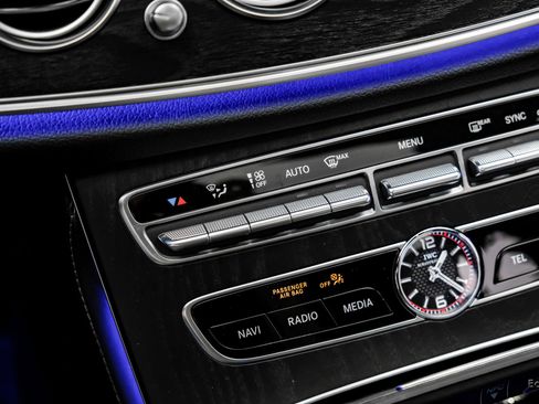 Used 2018 Mercedes-Benz E 63 AMG S image 67