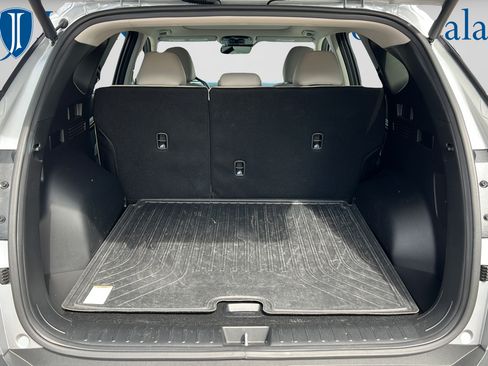 Certified 2024 Hyundai Tucson Limited FWD image 12