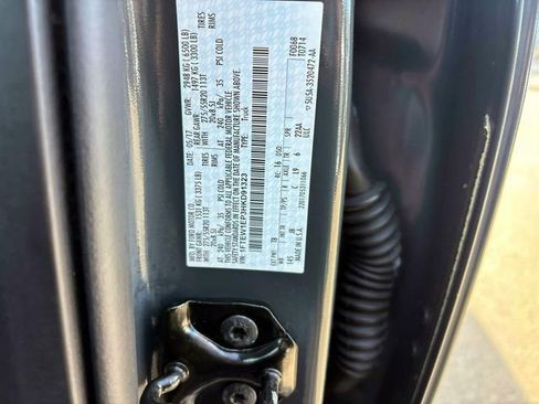 Used 2017 Ford F150 XLT w/ Equipment Group 302A Luxury image 30