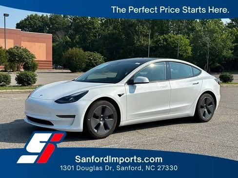 Used 2021 Tesla Model 3 Standard Range Plus RWD image 1