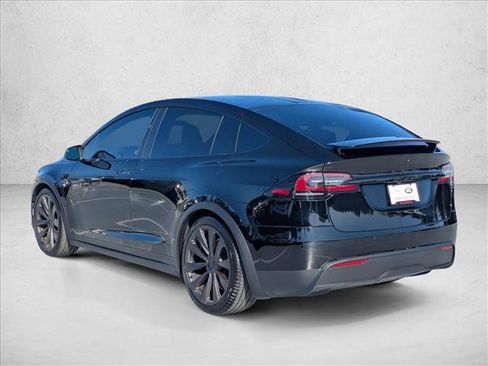 Used 2022 Tesla Model X image 8