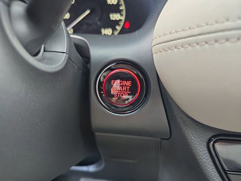 New 2026 Honda HR-V LX image 29