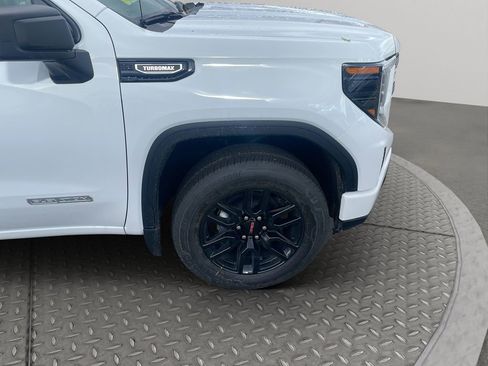 New 2026 GMC Sierra 1500 Elevation image 21