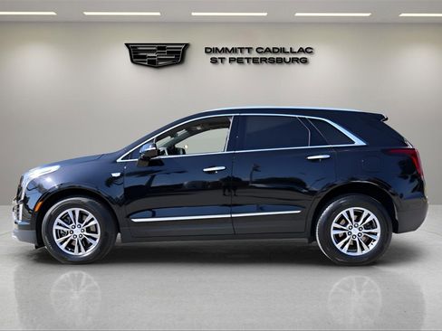 Used 2020 Cadillac XT5 Premium Luxury image 2