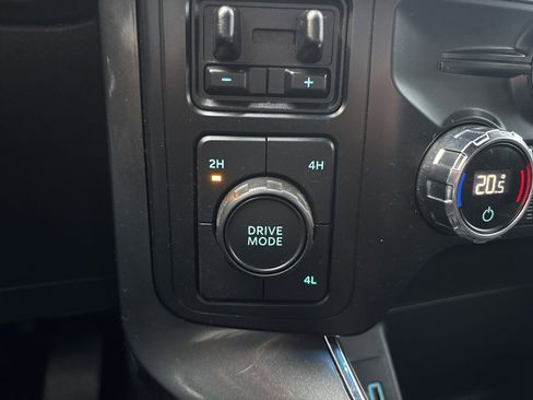 Used 2021 Ford F150 XLT w/ Equipment Group 302A High image 17