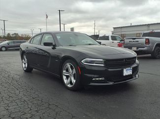 Certified 2017 Dodge Charger R/T video 1