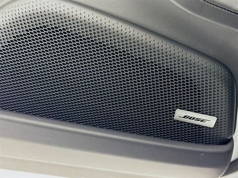 Certified 2025 Porsche Panamera 4 image 12