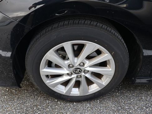 Certified 2023 Toyota Camry LE image 4