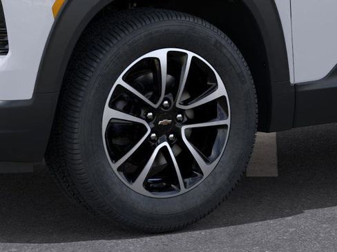 New 2026 Chevrolet TrailBlazer LT image 9
