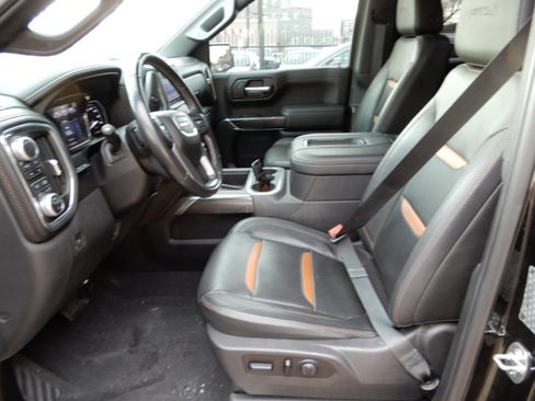 Used 2019 GMC Sierra 1500 AT4 w/ AT4 Premium Package image 11