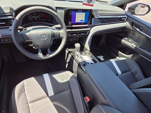 New 2026 Toyota Camry SE FWD image 8