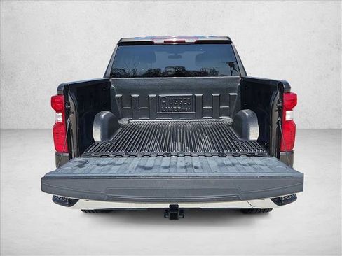 Used 2021 Chevrolet Silverado 1500 LT image 6