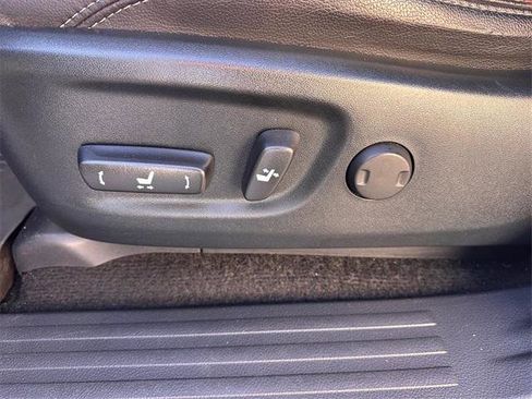 Certified 2022 Toyota 4Runner Limited image 16