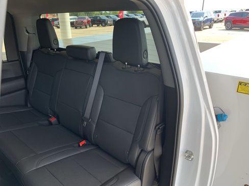 New 2025 GMC Sierra 3500 Pro w/ Convenience Package image 36