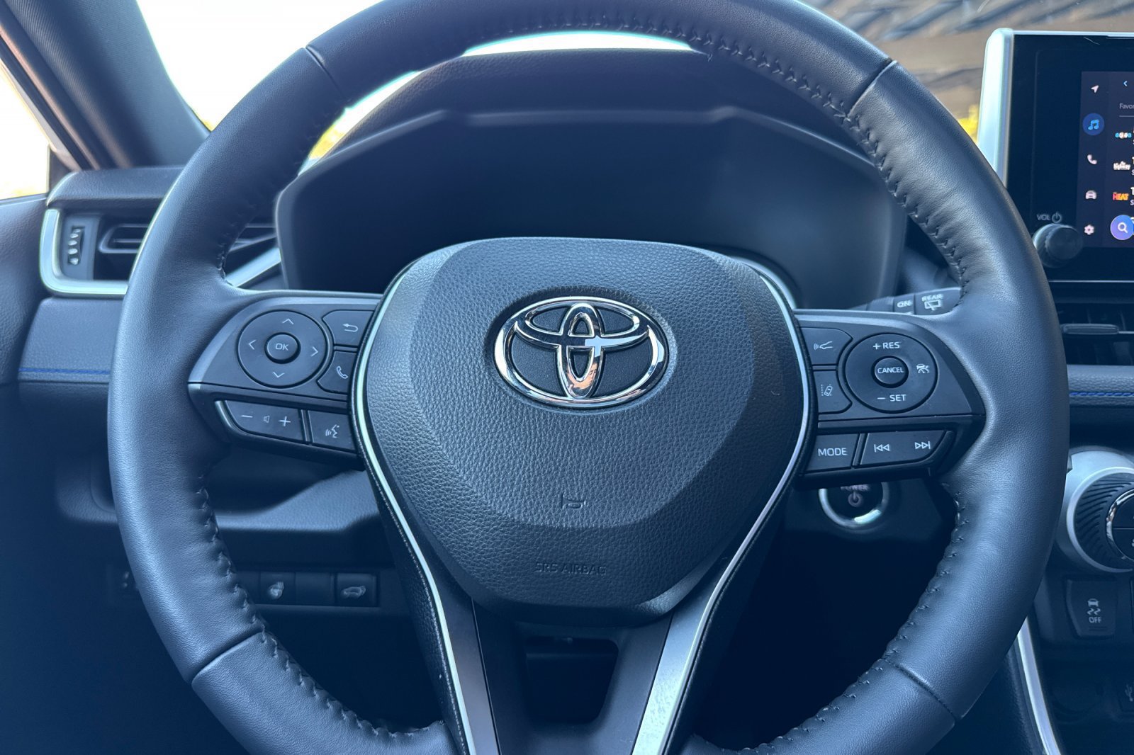 Certified 2024 Toyota RAV4 SE w/ Convenience Package AWD/4WD image 28